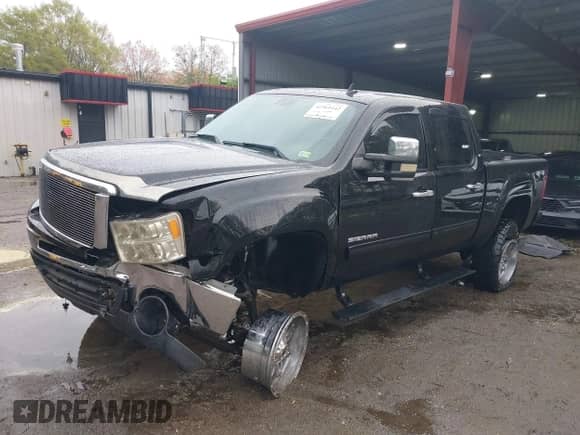 2011 GMC Sierra 1500 SLE with VIN 3GTU2VE21BG394805, listed as a IAAI auction lot 41969442 with 129,157 mi miles and . Bid and sale history available at DreamBid. Image 2.