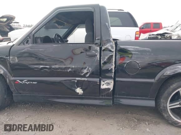 1999 Chevrolet S-10 LS Xtreme с VIN 1GCCS14W7X8181251, выставлен на аукционе IAAI как лот 41215736 с пробегом 192 449 миль миль и . История ставок и продаж доступна на DreamBid. Изображение 14.