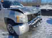 2010 Chevrolet Silverado 1500 LS с VIN 1GCSCREA8AZ275862, выставлен на аукционе IAAI как лот 41621090 с пробегом 280 598 миль миль и . История ставок и продаж доступна на DreamBid. Изображение 18.