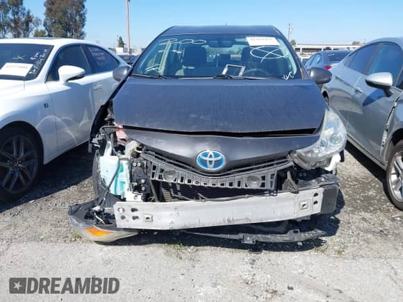 2016 Toyota Prius Two z VIN JTDZN3EU0GJ047104, wystawiony jako IAAI lot #41459476 z przebiegiem 210 453 mil mil oraz . Historia ofert i sprzedaży dostępna na DreamBid. Obrazek 13.