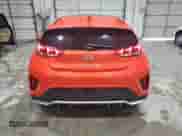2019 Hyundai Veloster Turbo R-Spec z VIN KMHTH6AB9KU011952, wystawiony jako Copart lot #55130955 z przebiegiem 98 028 mil mil oraz Szkoda całkowita • Salvage title. Historia ofert i sprzedaży dostępna na DreamBid. Obrazek 6.