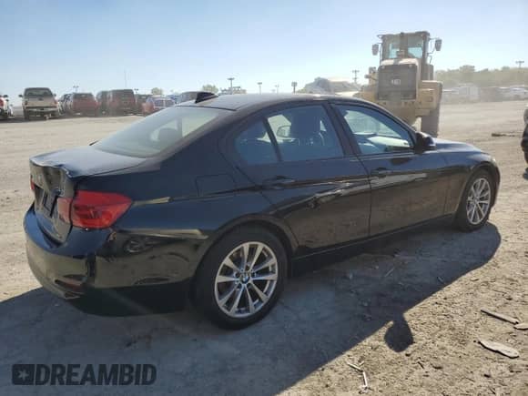2016 BMW 3 Series 320i xDrive with VIN WBA8E5G57GNT41506, listed as a Copart auction lot 82303865 with 231,761 mi miles and Clean title. Bid and sale history available at DreamBid. Image 3.