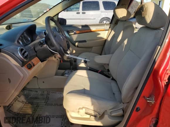 2007 Chevrolet Aveo LT z VIN KL1TG566X7B044336, wystawiony jako Copart lot #70416125 z przebiegiem 212 435 mil mil oraz Szkoda całkowita • Salvage title. Historia ofert i sprzedaży dostępna na DreamBid. Obrazek 7.