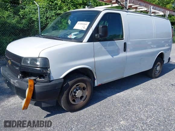 2020 Chevrolet Express Cargo with VIN 1GCZGGFG4L1199102, listed as a IAAI auction lot 42406060 with 179,317 mi miles and . Bid and sale history available at DreamBid. Image 2.