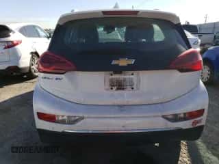 2017 Chevrolet Bolt EV Premier z VIN 1G1FX6S07H4134412, wystawiony jako Copart lot #38658513 z przebiegiem 229 015 mil mil oraz . Historia ofert i sprzedaży dostępna na DreamBid. Obrazek 6.