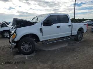 2017 Ford F-250 Lariat z VIN 1FT7W2B67HED66031, wystawiony jako Copart lot #67554285 z przebiegiem Nie podano mil oraz Szkoda całkowita • Salvage title. Historia ofert i sprzedaży dostępna na DreamBid. Obrazek 1.