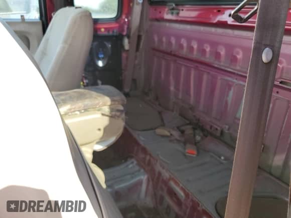 2002 Toyota Tacoma z VIN 5TEWM72NX2Z145081, wystawiony jako Copart lot #83818635 z przebiegiem Nie podano mil oraz Szkoda całkowita • Salvage title. Historia ofert i sprzedaży dostępna na DreamBid. Obrazek 10.