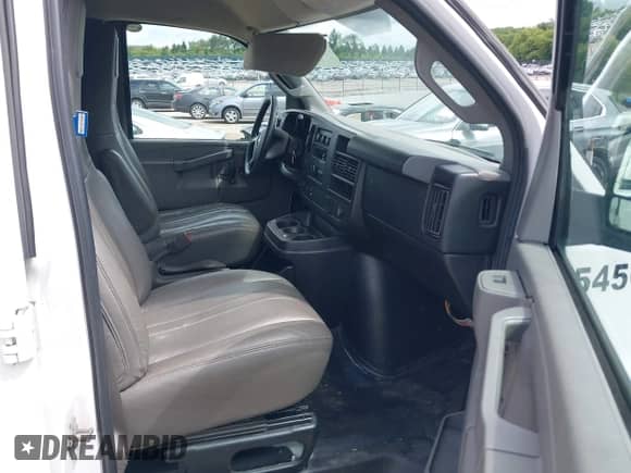 2016 Chevrolet Express Cargo с VIN 1GCWGAFF6G1165546, выставлен на аукционе IAAI как лот 42987783 с пробегом 154 514 миль миль и . История ставок и продаж доступна на DreamBid. Изображение 5.