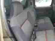 2002 Nissan Frontier SVE с VIN 1N6MD27Y62C348882, выставлен на аукционе Copart как лот 57313375 с пробегом Не указан миль и Чистый • Clean title. История ставок и продаж доступна на DreamBid. Изображение 10.