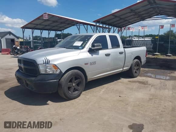 2015 Ram 1500 Express with VIN 1C6RR6FT1FS722678, listed as a IAAI auction lot 42991929 with 207,455 mi miles and . Bid and sale history available at DreamBid. Image 22.