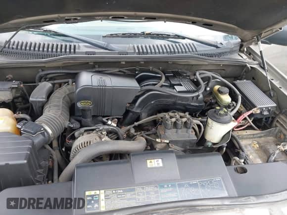 2002 Ford Explorer XLS с VIN 1FMZU62E22ZA59326, выставлен на аукционе IAAI как лот 43309394 с пробегом 124 912 миль миль и . История ставок и продаж доступна на DreamBid. Изображение 10.
