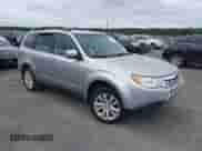 2012 Subaru Forester X Limited z VIN JF2SHAEC9CH425914, wystawiony jako IAAI lot #43027370 z przebiegiem 178 839 mil mil oraz . Historia ofert i sprzedaży dostępna na DreamBid. Obrazek 1.