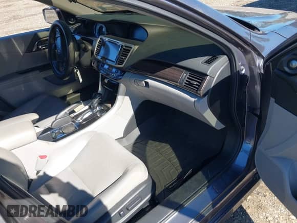 2017 Honda Accord Touring with VIN 1HGCR3F99HA032382, listed as a IAAI auction lot 43405654 with 92,326 mi miles and . Bid and sale history available at DreamBid. Image 5.