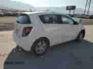2014 Chevrolet Sonic LT z VIN 1G1JC6SGXE4103170, wystawiony jako Copart lot #67769315 z przebiegiem Nie podano mil oraz Szkoda całkowita • Salvage title. Historia ofert i sprzedaży dostępna na DreamBid. Obrazek 3.
