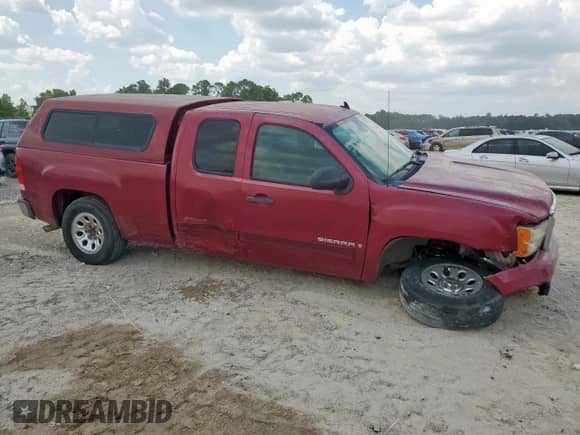 2007 GMC Sierra 1500 SLE1 with VIN 2GTEC19C371598566, listed as a Copart auction lot 69063365 with 330,176 mi miles and Salvage title. Bid and sale history available at DreamBid. Image 4.