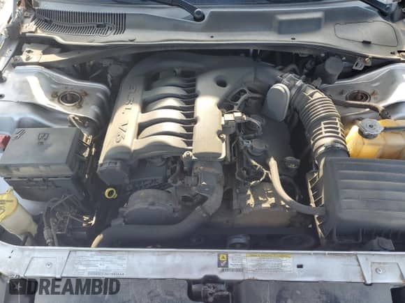 2008 Chrysler 300 Touring с VIN 2C3KA53G28H159917, выставлен на аукционе Copart как лот 65796845 с пробегом 87 762 миль миль и Списание • Salvage title. История ставок и продаж доступна на DreamBid. Изображение 11.