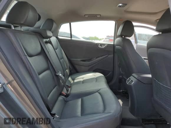 2021 Hyundai Ioniq Limited с VIN KMHC05LC1MU254410, выставлен на аукционе Copart как лот 53477115 с пробегом 126 606 миль миль и Списание • Salvage title. История ставок и продаж доступна на DreamBid. Изображение 10.