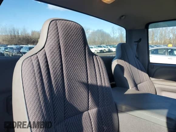 1995 Dodge 1500 with VIN 1B7HF16Y0SS142764, listed as a Copart auction lot 84720074 with 130,034 mi miles and Salvage title. Bid and sale history available at DreamBid. Image 10.