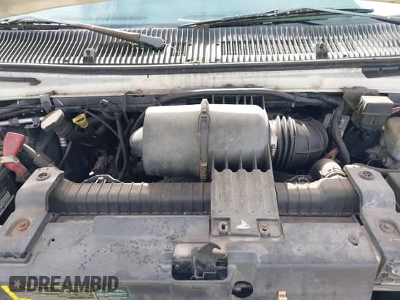 2005 Ford Econoline Cargo with VIN 1FTNS24L45HB01888, listed as a IAAI auction lot 41837403 with 150,995 mi miles and . Bid and sale history available at DreamBid. Image 10.