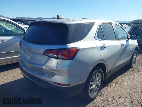 2022 Chevrolet Equinox LT с VIN 2GNAXJEV7N6135010, выставлен на аукционе IAAI как лот 43404328 с пробегом 166 354 миль миль и . История ставок и продаж доступна на DreamBid. Изображение 4.