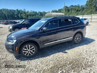 2021 Volkswagen Tiguan SE с VIN 3VV3B7AX5MM120392, выставлен на аукционе Copart как лот 70210025 с пробегом 11 717 миль миль и Списание • Salvage title. История ставок и продаж доступна на DreamBid. Изображение 1.