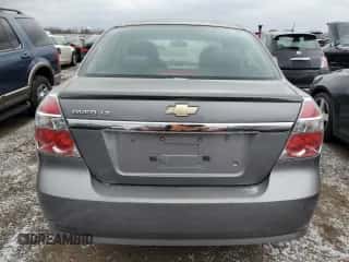 2011 Chevrolet Aveo 2LT z VIN KL1TG5DE0BB181322, wystawiony jako Copart lot #84526954 z przebiegiem 141 968 mil mil oraz Czysty tytuł • Clean title. Historia ofert i sprzedaży dostępna na DreamBid. Obrazek 6.