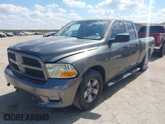 2012 Ram 1500 Express с VIN 1C6RD6FT7CS237438, выставлен на аукционе IAAI как лот 43402526 с пробегом 170 081 миль миль и . История ставок и продаж доступна на DreamBid. Изображение 17.