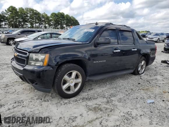 2011 Chevrolet Avalanche LS с VIN 3GNMCEE05BG318362, выставлен на аукционе Copart как лот 65052315 с пробегом 219 233 миль миль и Списание • Salvage title. История ставок и продаж доступна на DreamBid. Изображение 1.