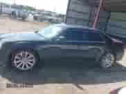 2006 Chrysler 300 C SRT-8 с VIN 2C3KA73W56H332748, выставлен на аукционе IAAI как лот 43292460 с пробегом 168 014 миль миль и . История ставок и продаж доступна на DreamBid. Изображение 14.