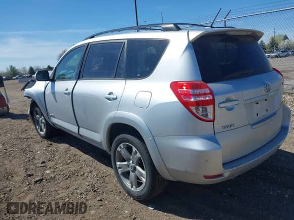 2010 Toyota RAV4 Sport with VIN JTMRK4DV3A5097052, listed as a IAAI auction lot 42091342 with Not provided miles and . Bid and sale history available at DreamBid. Image 3.