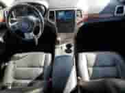 2012 Jeep Grand Cherokee Limited z VIN 1C4RJFBG3CC315296, wystawiony jako Copart lot #86295685 z przebiegiem 80 637 mil mil oraz Szkoda całkowita • Salvage title. Historia ofert i sprzedaży dostępna na DreamBid. Obrazek 8.