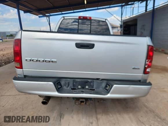 2004 Dodge 1500 SLT with VIN 1D7HA18D04S723134, listed as a Copart auction lot 81520335 with 161,310 mi miles and Salvage title. Bid and sale history available at DreamBid. Image 6.