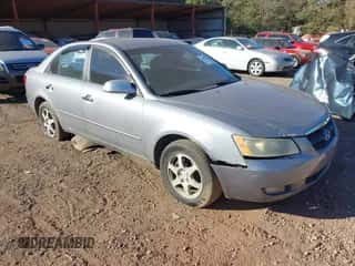 2006 Hyundai Sonata GLS z VIN 5NPEU46C76H111739, wystawiony jako IAAI lot #43448443 z przebiegiem 214 858 mil mil oraz . Historia ofert i sprzedaży dostępna na DreamBid. Obrazek 1.