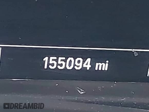 2020 Chevrolet Silverado 1500 Custom z VIN 1GCPWBEK0LZ157613, wystawiony jako IAAI lot #43247346 z przebiegiem 155 094 mil mil oraz . Historia ofert i sprzedaży dostępna na DreamBid. Obrazek 16.
