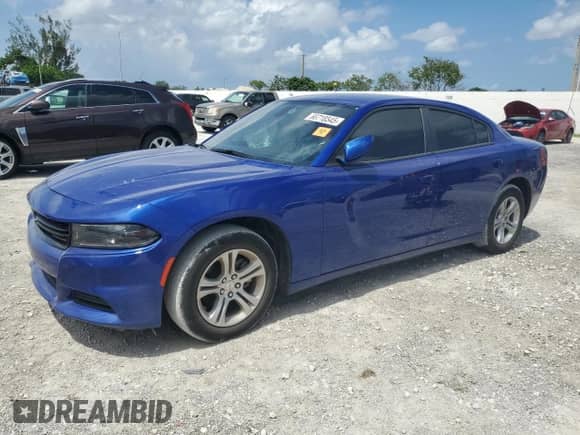 2022 Dodge Charger SXT с VIN 2C3CDXBG3NH231499, выставлен на аукционе Copart как лот 66718545 с пробегом 23 434 миль миль и На запчасти • Non repairable. История ставок и продаж доступна на DreamBid. Изображение 1.