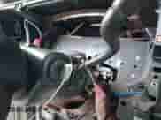 2005 Chevrolet Tahoe LT z VIN 1GNEC13T05R234061, wystawiony jako IAAI lot #43315077 z przebiegiem Nie podano mil oraz . Historia ofert i sprzedaży dostępna na DreamBid. Obrazek 11.