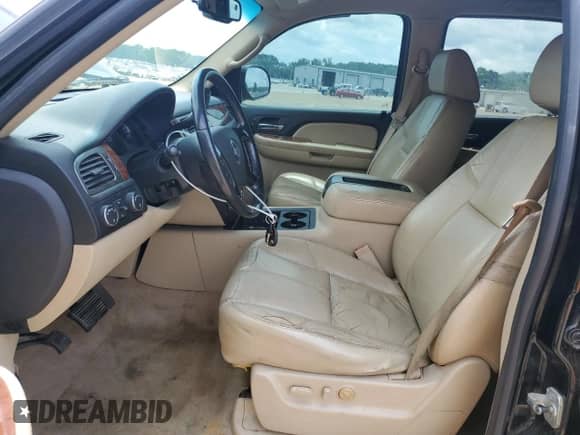 2007 Chevrolet Tahoe LT с VIN 1GNFK13027R387928, выставлен на аукционе Copart как лот 63509055 с пробегом 211 044 миль миль и Списание • Salvage title. История ставок и продаж доступна на DreamBid. Изображение 7.