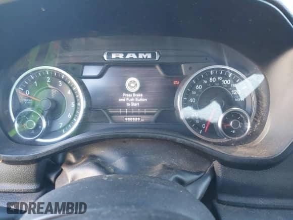 2022 Ram 1500 Big Horn z VIN 1C6RREBG0NN398834, wystawiony jako IAAI lot #41580763 z przebiegiem 100 523 mil mil oraz . Historia ofert i sprzedaży dostępna na DreamBid. Obrazek 7.