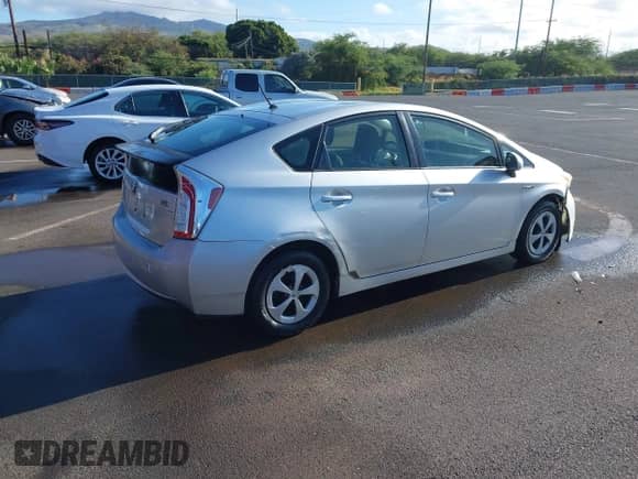 2012 Toyota Prius One with VIN JTDKN3DUXC5507990, listed as a IAAI auction lot 42207854 with 118,068 mi miles and . Bid and sale history available at DreamBid. Image 4.