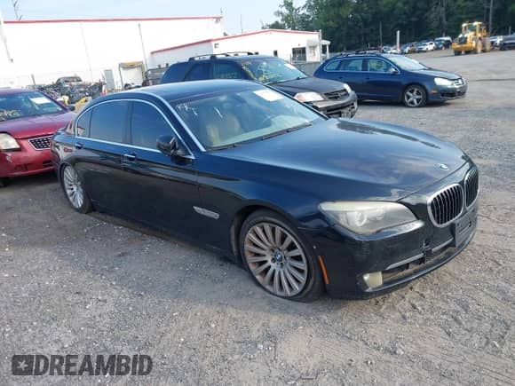 2009 BMW 7 Series 750Li with VIN WBAKB83579CY62360, listed as a IAAI auction lot 42776101 with 160,222 mi miles and . Bid and sale history available at DreamBid. Image 1.