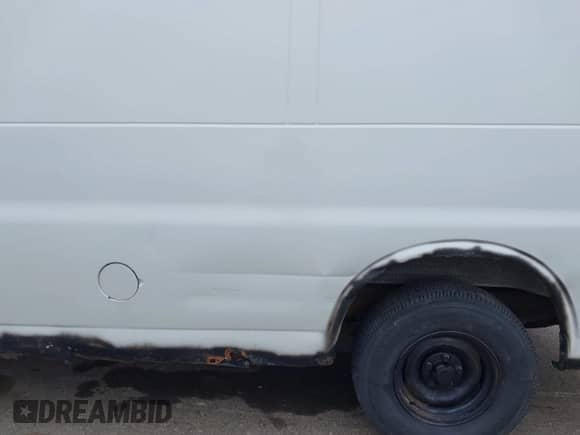 2000 Chevrolet Express Cargo с VIN 1GCFG15W5Y1120830, выставлен на аукционе IAAI как лот 42495576 с пробегом 266 346 миль миль и . История ставок и продаж доступна на DreamBid. Изображение 6.
