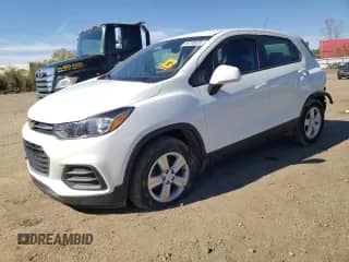 2021 Chevrolet Trax LS с VIN KL7CJKSB0MB305221, выставлен на аукционе Copart как лот 68708035 с пробегом 90 746 миль миль и Списание • Salvage title. История ставок и продаж доступна на DreamBid. Изображение 1.