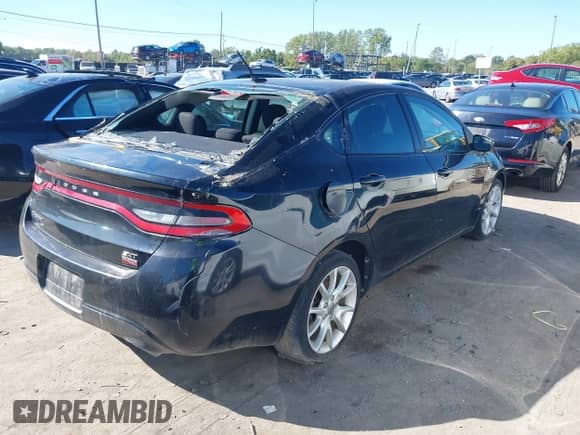 2013 Dodge Dart Rallye z VIN 1C3CDFBH9DD103282, wystawiony jako IAAI lot #43307102 z przebiegiem 157 890 mil mil oraz . Historia ofert i sprzedaży dostępna na DreamBid. Obrazek 4.
