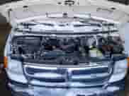 2000 Dodge Passenger z VIN 2B5WB35Z5YK135958, wystawiony jako Copart lot #56770305 z przebiegiem 73 989 mil mil oraz Szkoda całkowita • Salvage title. Historia ofert i sprzedaży dostępna na DreamBid. Obrazek 12.