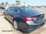 2020 Chevrolet Malibu LT с VIN 1G1ZD5ST0LF008884, выставлен на аукционе IAAI как лот 42376671 с пробегом 76 927 миль миль и . История ставок и продаж доступна на DreamBid. Изображение 3.