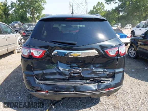 2015 Chevrolet Traverse LT с VIN 1GNKRHKD1FJ109316, выставлен на аукционе IAAI как лот 42719458 с пробегом 73 955 миль миль и . История ставок и продаж доступна на DreamBid. Изображение 16.