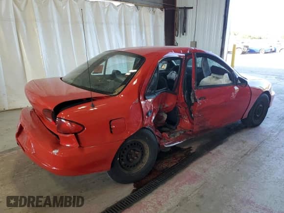 2001 Chevrolet Cavalier with VIN 1G1JC524317148072, listed as a Copart auction lot 80833305 with Not provided miles and Salvage title. Bid and sale history available at DreamBid. Image 3.