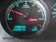 2011 Chevrolet Suburban LT z VIN 1GNSCJE09BR344091, wystawiony jako IAAI lot #41605909 z przebiegiem 312 559 mil mil oraz . Historia ofert i sprzedaży dostępna na DreamBid. Obrazek 15.