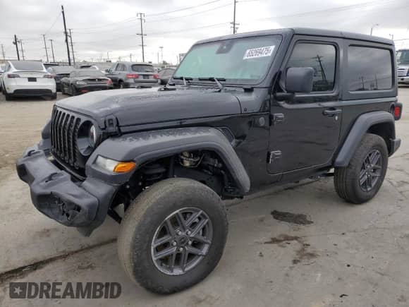 2024 Jeep Wrangler Sport S с VIN 1C4PJXAN1RW125436, выставлен на аукционе Copart как лот 65269475 с пробегом 17 962 миль миль и Списание • Salvage title. История ставок и продаж доступна на DreamBid. Изображение 1.