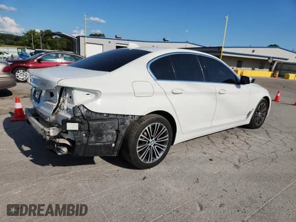2019 BMW 5 Series 540i с VIN WBAJE5C53KBM77018, выставлен на аукционе Copart как лот 65531375 с пробегом 129 457 миль миль и Чистый • Clean title. История ставок и продаж доступна на DreamBid. Изображение 3.